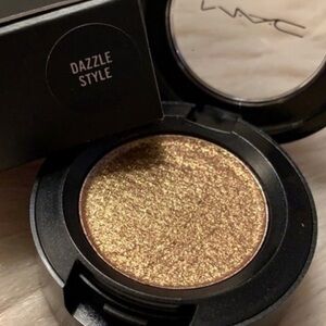 ♣️💋Mac Dazzle Style DazzleShadow